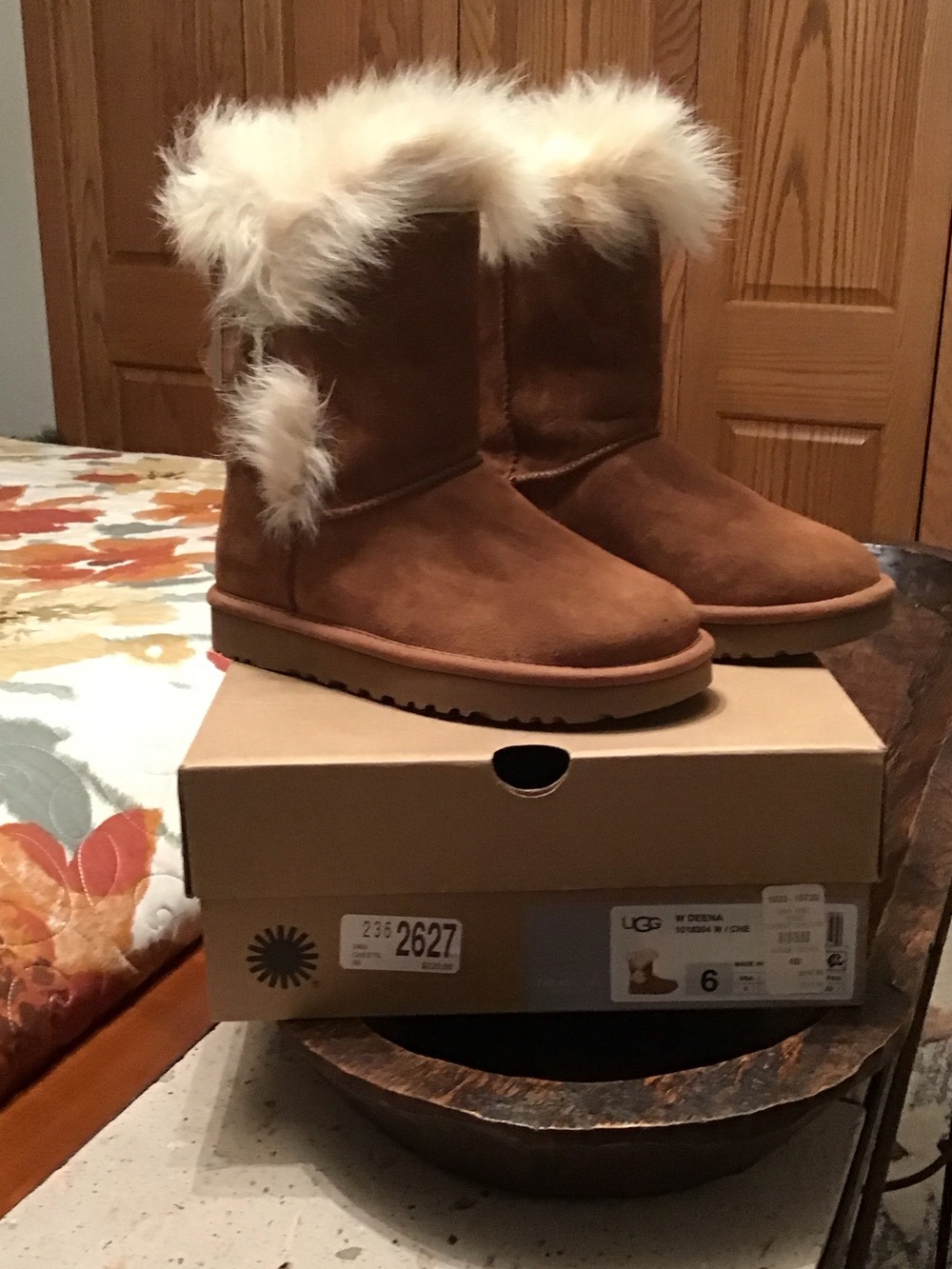 UGG Chestnut Suede Winter Boots with Cream Fur Trim